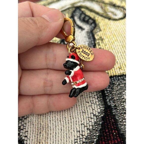 Limited Edition 2009 Juicy Couture Yorkie Santa Charm - Picture 4 of 6